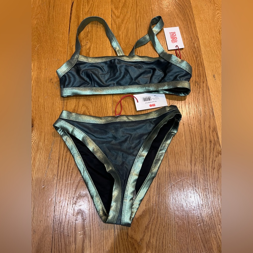 Solid & stripe bikini